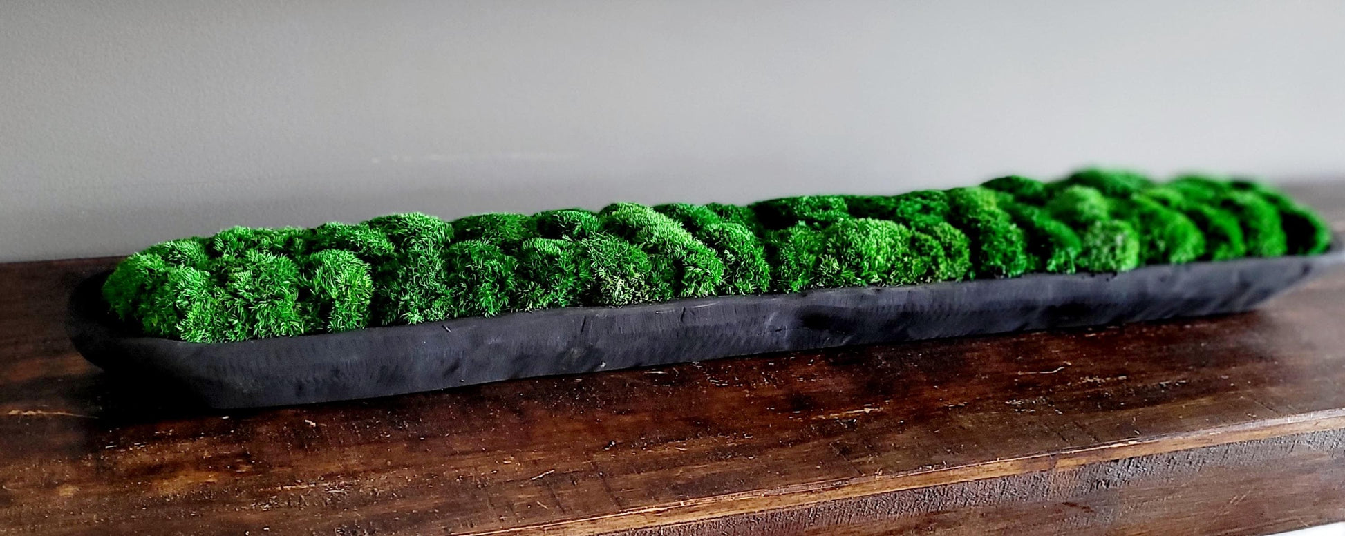 Natural Table Display Rustic Farmhouse Centerpiece Wooden Dough Bowl Design Faux Hydrangea Arrangement Preserved Moss Elements Modern Country Style Accent Handcrafted Home Decoration Perfect Dining Room Display Beautiful Interior Design