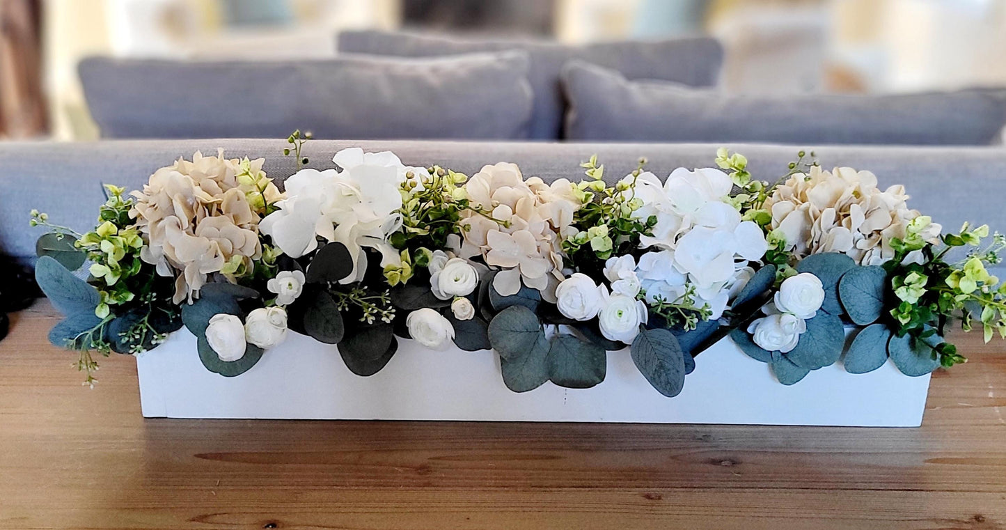 Wedding Table Decor Silk Hydrangea Centerpiece Rustic Wooden Box Arrangement Farmhouse Style Display Bridal Reception Decoration Artificial Flower Collection Realistic Blooms Faux Eucalyptus Greenery Custom Color Options Beautiful Table