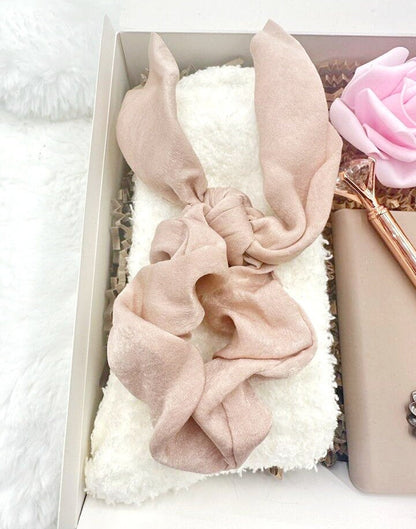 Rose Gold Gift Box Flower Gift Box Her Personalized Tumbler Birth Flower Gift Box for Daughter Birthday Gift Friend Care Package Mom Gift