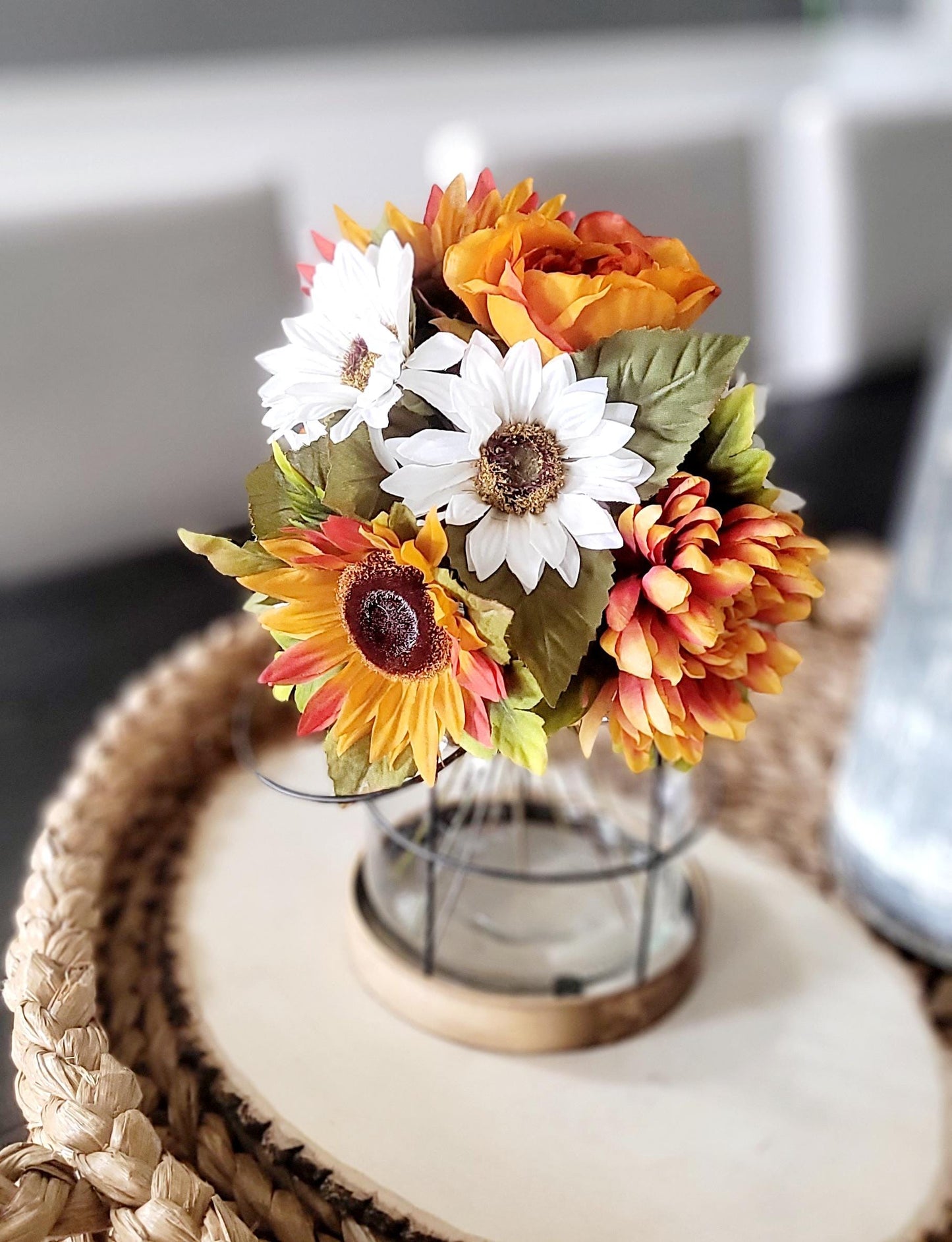 Fall Lantern Decor Fall Farmhouse Decoration Candle Table Centerpiece Flame-less Candle Lighting Fixture Rustic Lantern Table arrangement