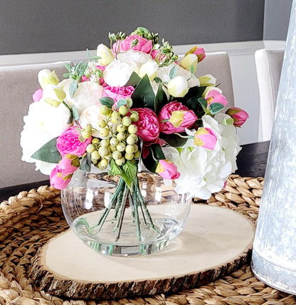 Pink Flower Vase Hot Pink Floral arrangement Pink And White Rose Arrangement Glass Vase Dining Table round glass arrangement modern floral