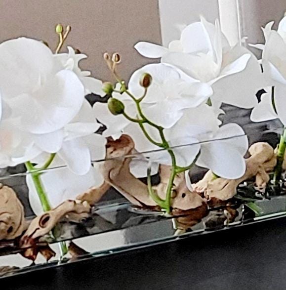 Realistic Orchid Arrangement Silk Flowers Elegant Centerpiece Glass Vase Design Driftwood Natural Accents Long Lasting Beauty Maintenance Free Display Dining Table Decoration Home Decor Accent Sophisticated Interior Style Artificial Orchids