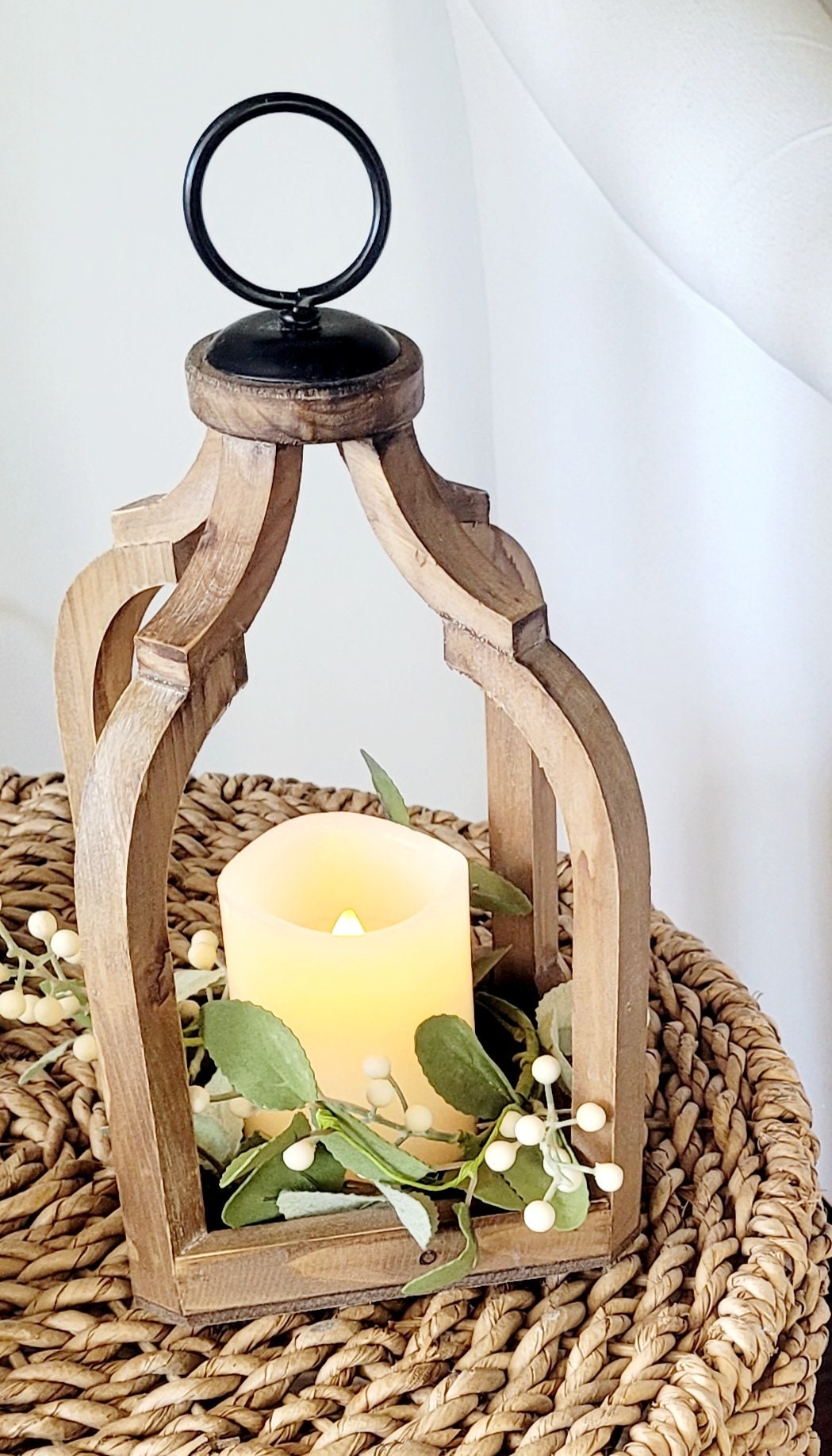 Farmhouse Decor Table Lantern Flameless Candle  Holder Lantern Country Decor Rustic Lantern Lamp  Spring Table Decor Accent Lighting Decor