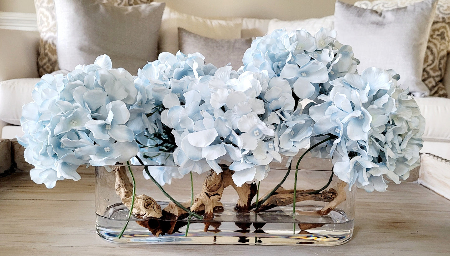 Home Styling Centerpiece Hydrangea Arrangement Dining Table Decor French Country Design Glass Vase Display Artificial Silk Flowers Beautiful Room Accent Elegant Interior Decoration Realistic Floral Appearance Modern Farmhouse Element