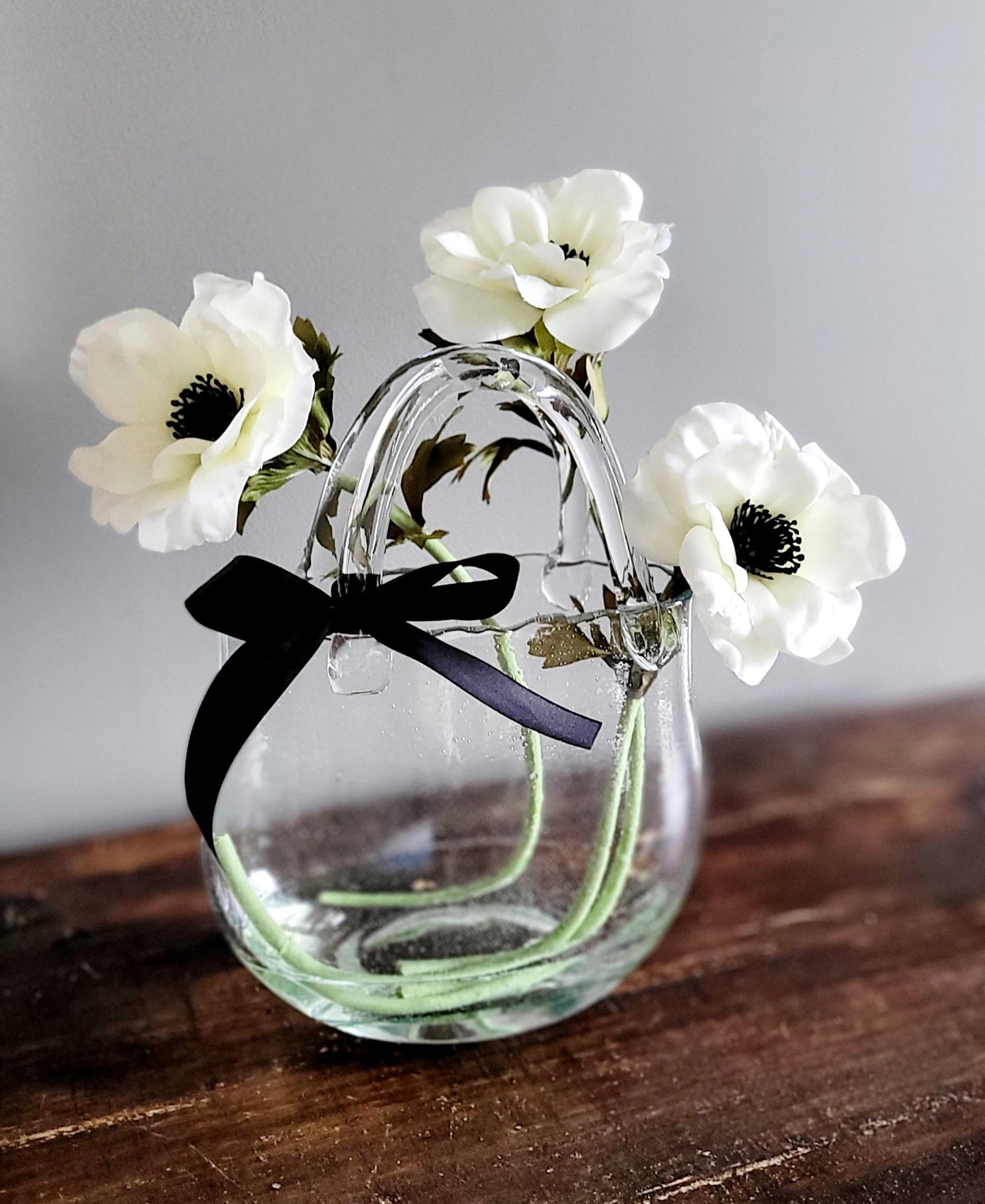 Arrangement glass vase table decor wedding floral decor faux silk flower modern arrangement silk faux spring floral in glass vase bedroom