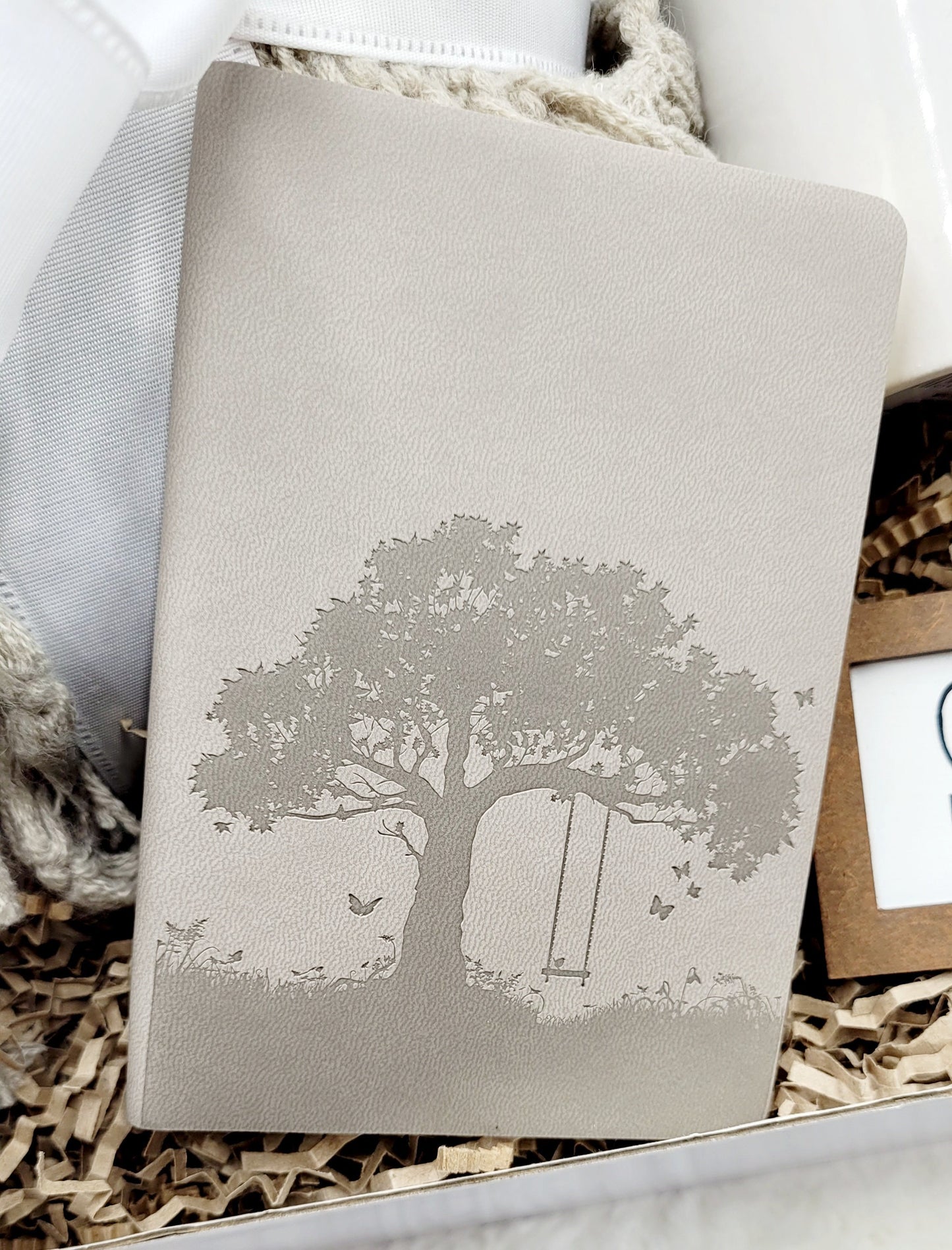 Gift Box Her Luxury Gift Box Mom Personalized Gift Friend Co-worker Gift Box Gratitude Gift Couple New Home Gift Box Encouragement Gift Set