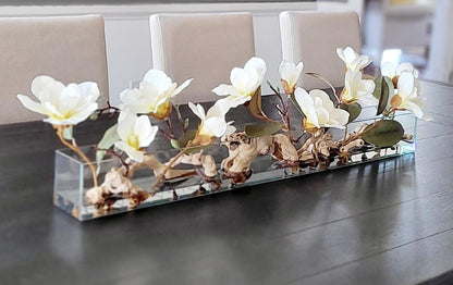 Silk Magnolia Arrangement Glass Vase Display Realistic Faux Flowers Elegant Table Centerpiece Mantle Decor Accent Artificial Floral Design Quality Home Decoration Maintenance Free Display Year Round Beauty Interior Design Element Classic