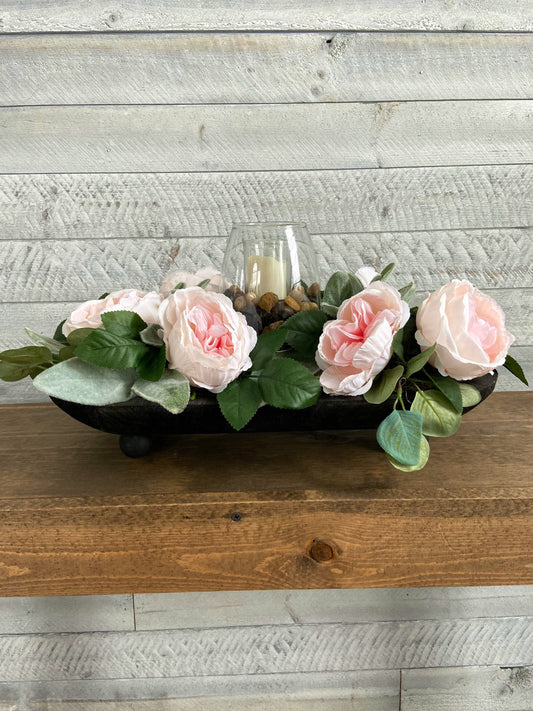 Farmhouse Style Spring Table Arrangement in Wooden Holder