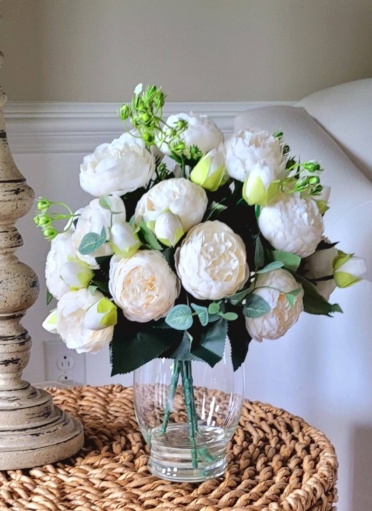 Modern Rose Peony Arrangement in Clear Glass Vase