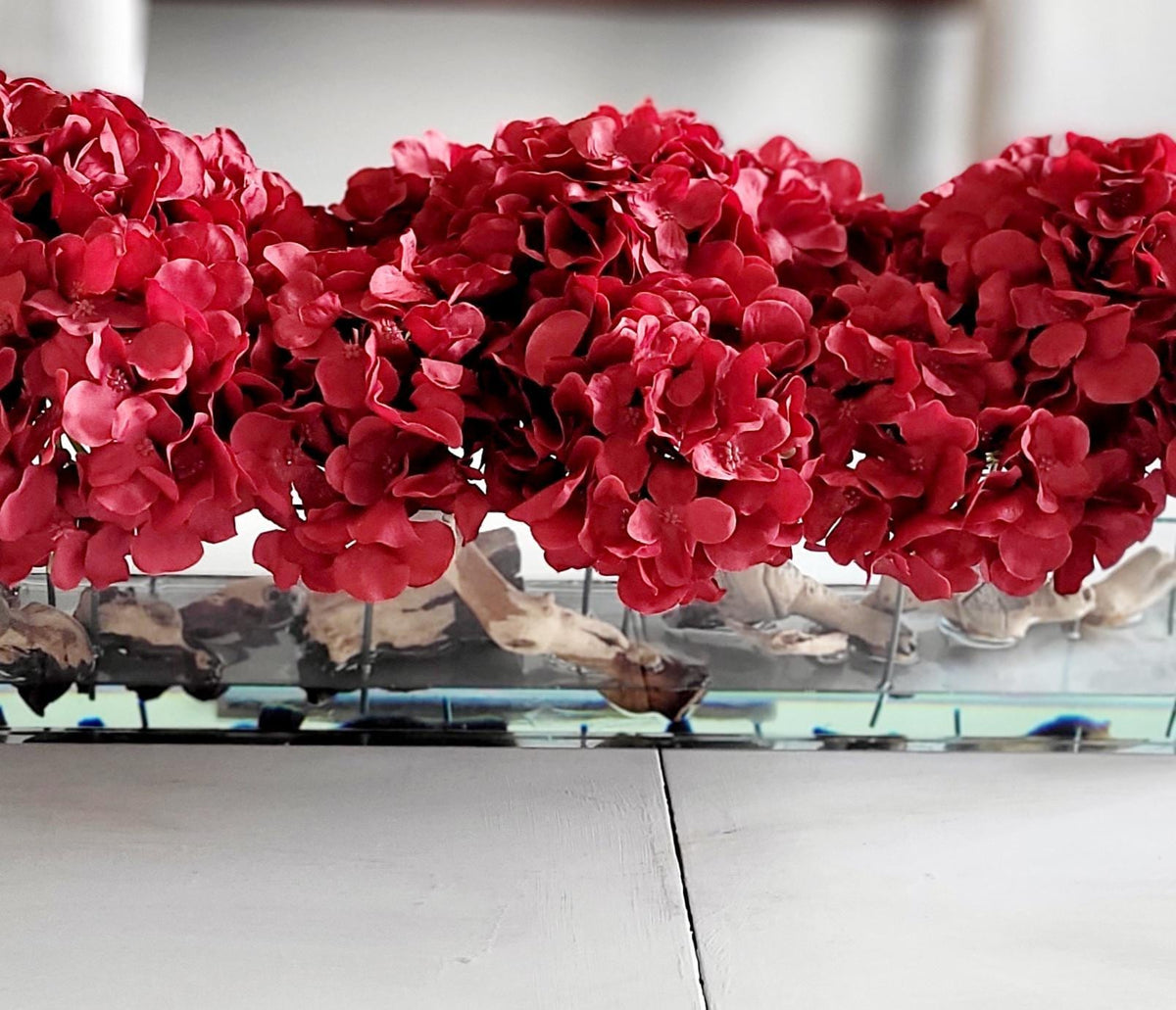 Artificial Hydrangea Centerpiece – Red Silk Dining Table